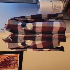 RSQ Maroon White Black Plaid Long Sleeve Flannel